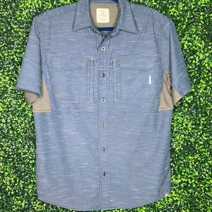 Ascend button down short sleeve shirt size M in blue
